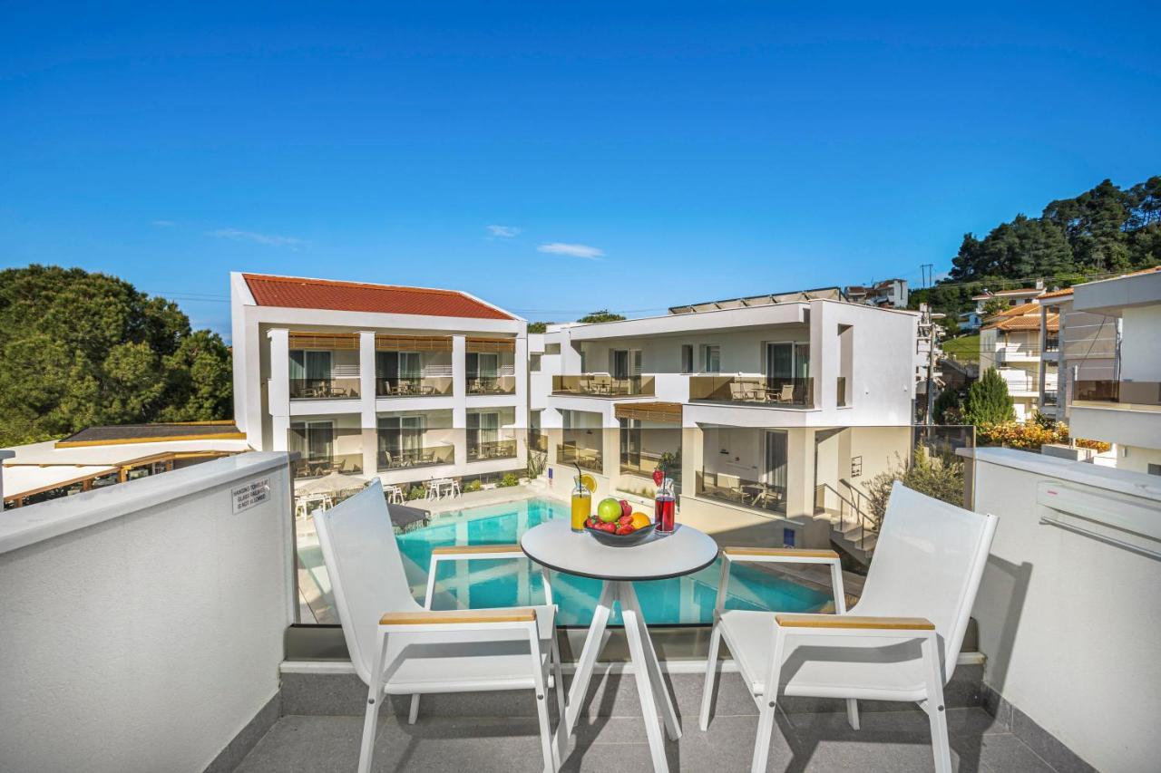 Mirablue Luxury Residences (Adults Only) Pefkochori Eksteriør billede