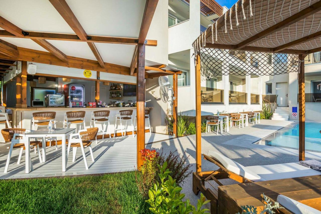 Mirablue Luxury Residences (Adults Only) Pefkochori Eksteriør billede